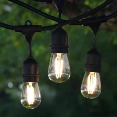 Fournisseur d'usine Guirlande de Noël en plein air G40 Ampoules Globe Lights Télécommande à intensité variable pour la décoration de mariage de jardin Guirlande lumineuse à LED solaire